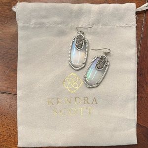 KENDRA SCOTT Emmy rare retired earnings